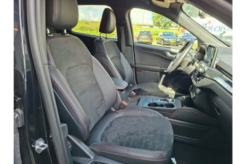 Ford Kuga 2.5 PHEV 225PK ST-LINE X AIRCO NAVI PDC-CAMERA WINTERPACK