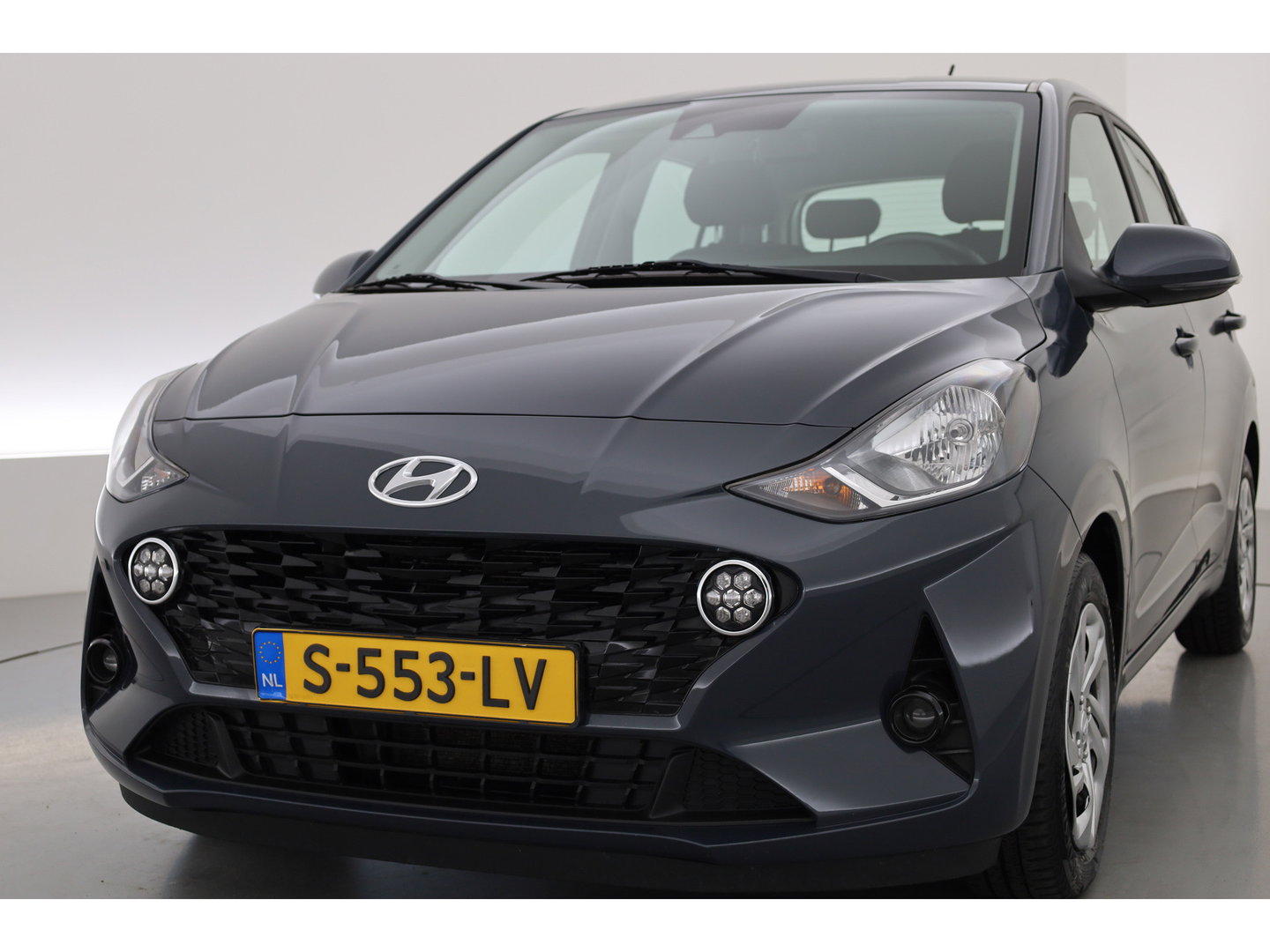Hyundai i10 1.0 Comfort | Rijklaar! | Cruise Control | All Season | Lane Assist | DAB | Apple CarPlay & Android Auto