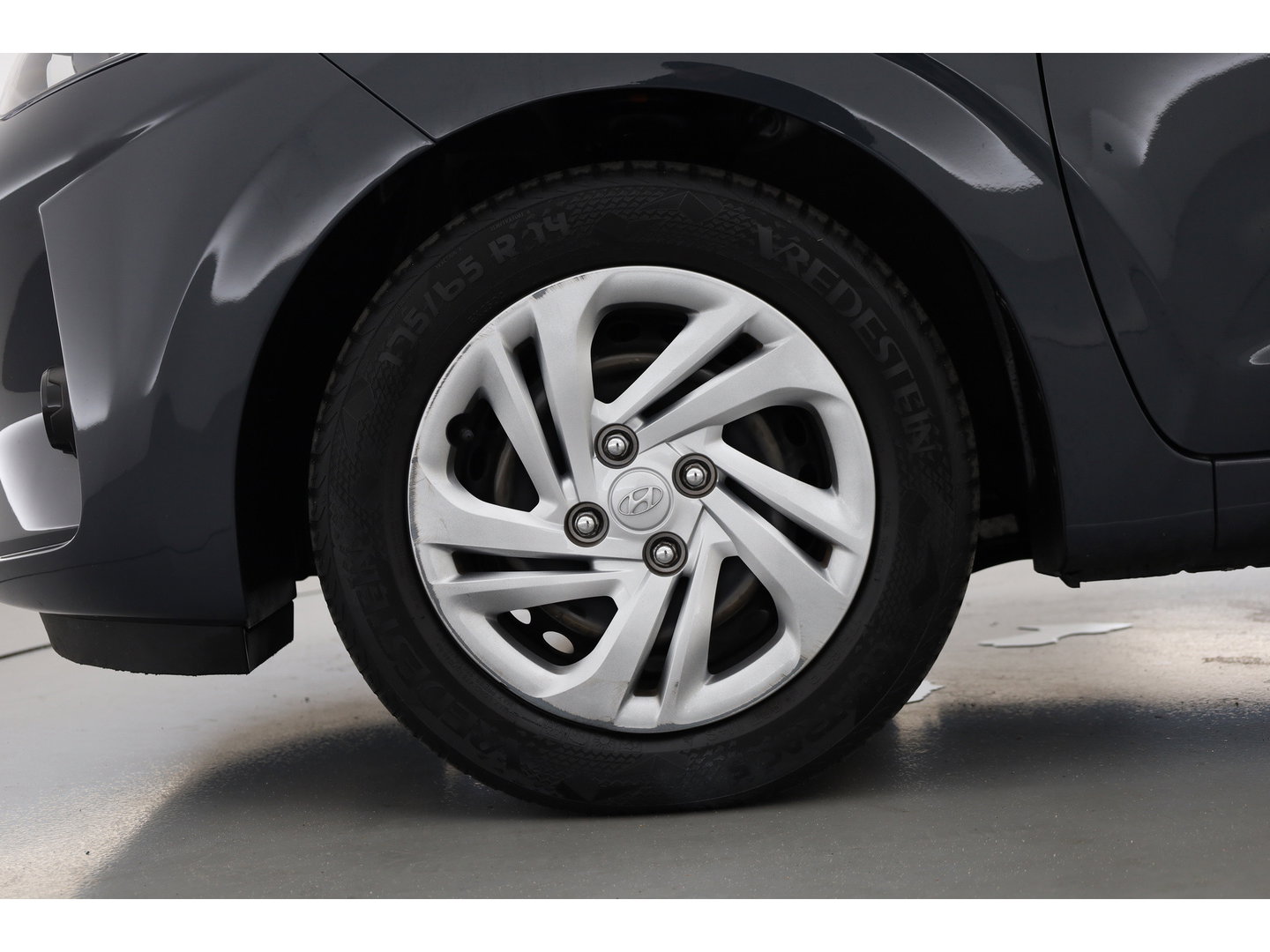 Hyundai i10 1.0 Comfort | Rijklaar! | Cruise Control | All Season | Lane Assist | DAB | Apple CarPlay & Android Auto