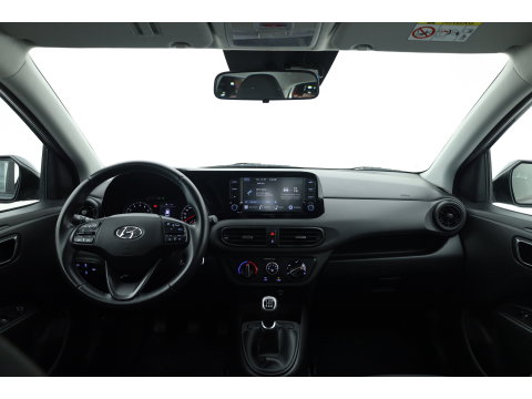 Hyundai i10 1.0 Comfort | Rijklaar! | Cruise Control | All Season | Lane Assist | DAB | Apple CarPlay & Android Auto