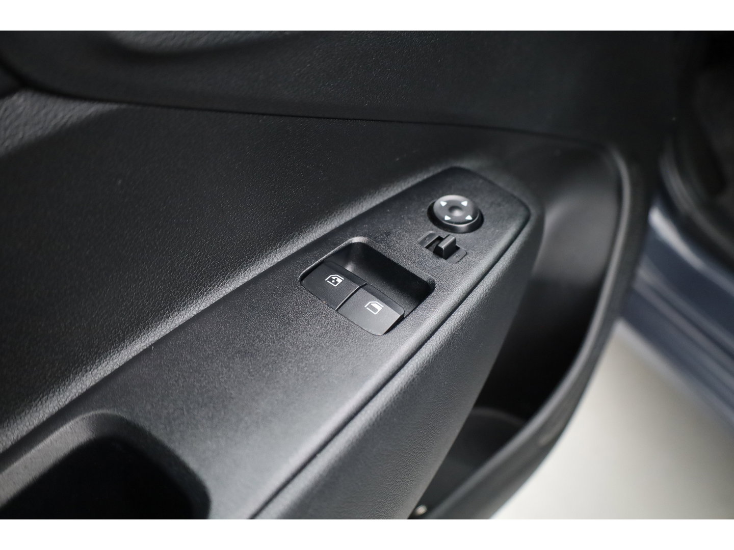Hyundai i10 1.0 Comfort | Rijklaar! | Cruise Control | All Season | Lane Assist | DAB | Apple CarPlay & Android Auto
