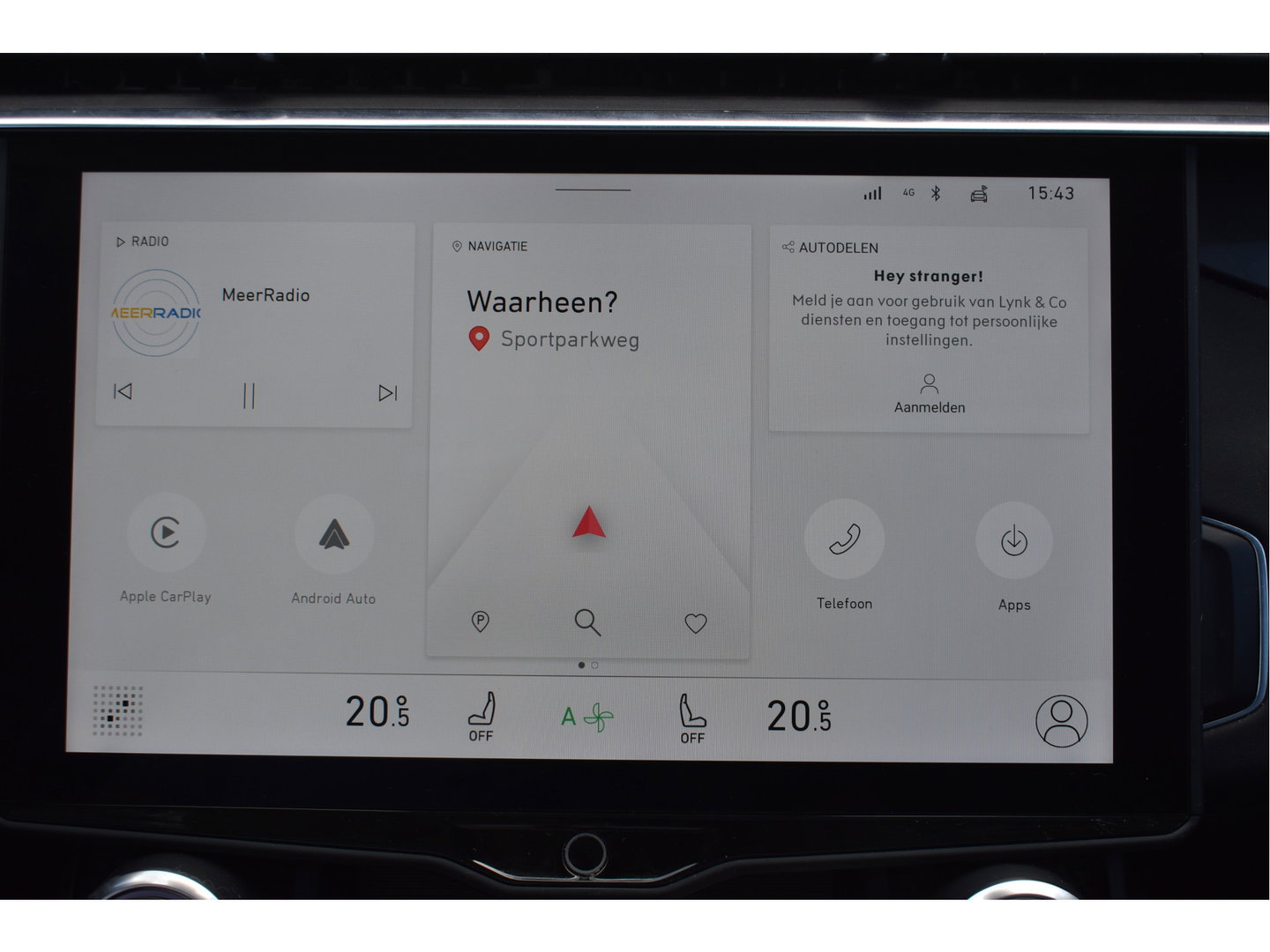Lynk & Co 01 1.5 PHEV 261 pk | Facelift | Trekhaak | 360 gr.camera | Pano | Keyless | Carplay | DAB | Full LED