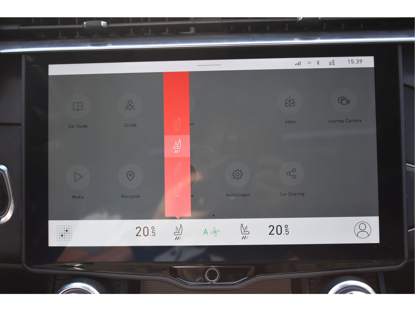 Lynk & Co 01 1.5 PHEV 261 pk | Facelift | Trekhaak | 360 gr.camera | Pano | Keyless | Carplay | DAB | Full LED