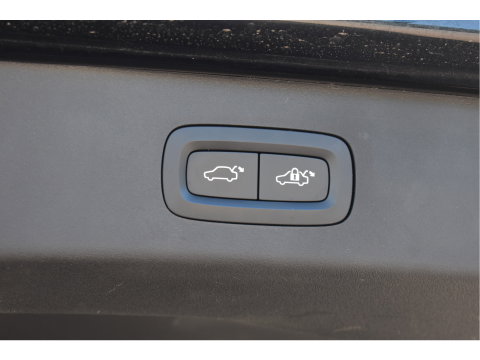 Lynk & Co 01 1.5 PHEV 261 pk | Facelift | Trekhaak | 360 gr.camera | Pano | Keyless | Carplay | DAB | Full LED
