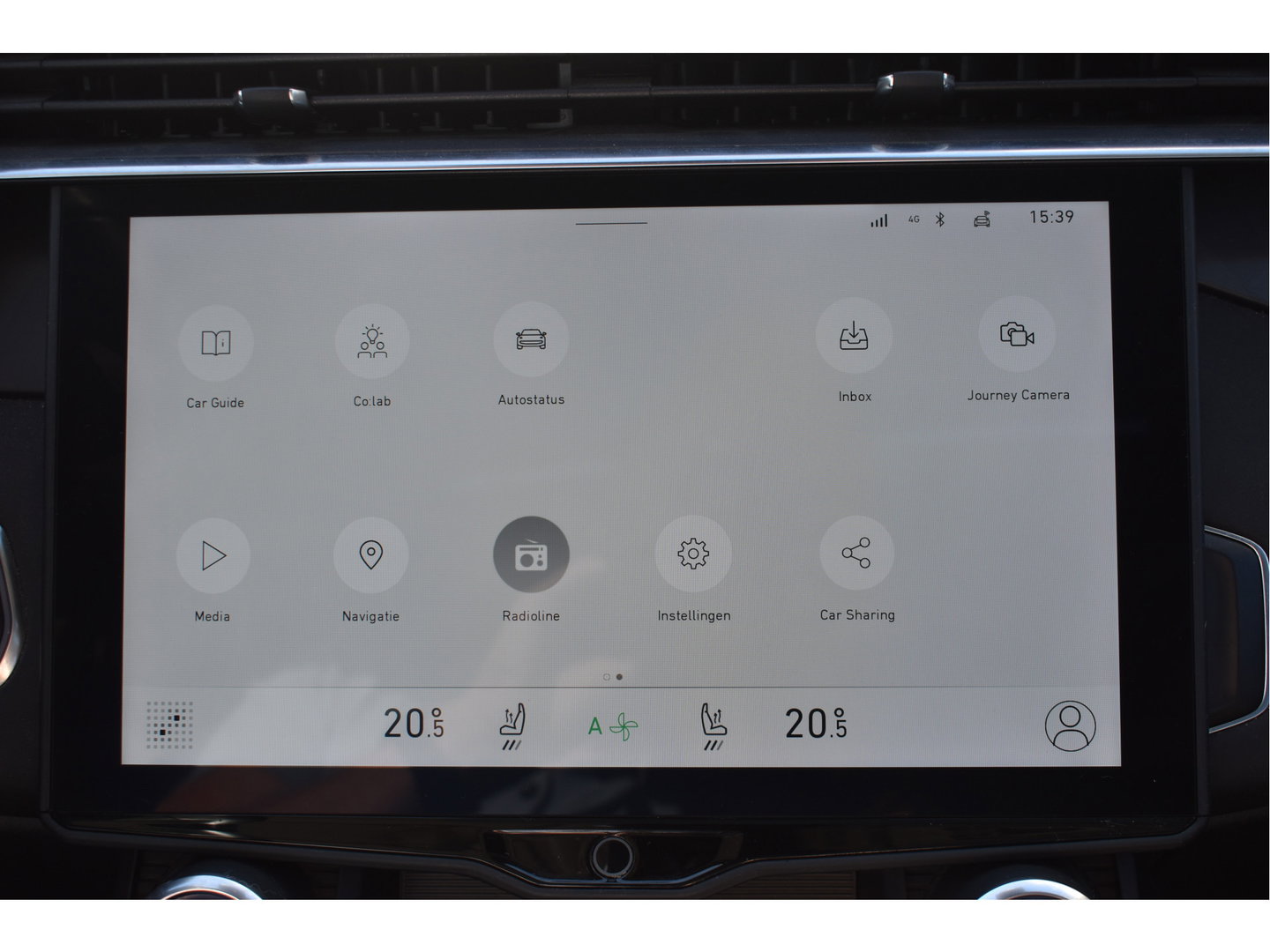Lynk & Co 01 1.5 PHEV 261 pk | Facelift | Trekhaak | 360 gr.camera | Pano | Keyless | Carplay | DAB | Full LED