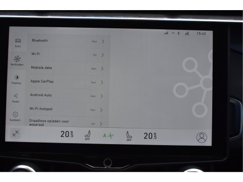 Lynk & Co 01 1.5 PHEV 261 pk | Facelift | Trekhaak | 360 gr.camera | Pano | Keyless | Carplay | DAB | Full LED