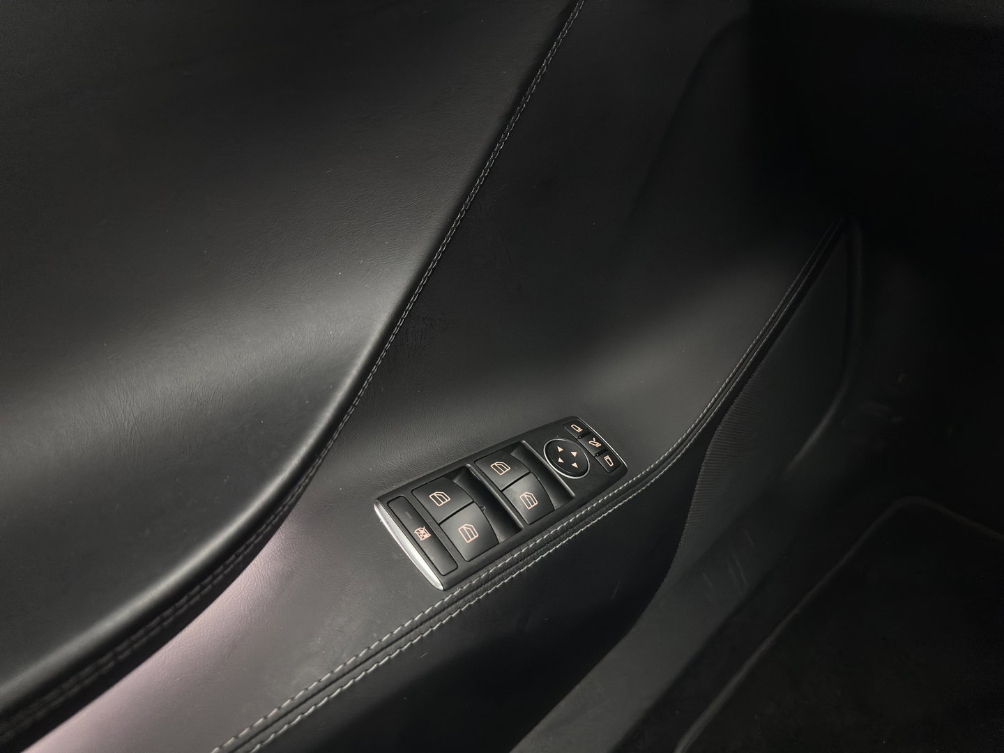 Tesla Model S 75D Base AWD [3-Fase-17kW] {SoH-87%} (INCL-BTW) Aut. *PANO | LEATHER | AIRSUSPENION | FULL-LED | NAVI-FULLMAP | KEYLESS | MEMORY-PACK | HEATED-COMFORTSEATS | DIGI-COCKPIT | AUTO-PILOT | 19"ALU*