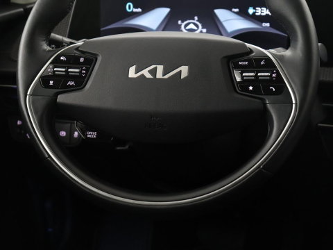 Kia Ev6 Plus 77.4 kWh SOH 94,2% | LED | Meridian Sound | Camera | Apple Carplay | Stoelverwarming/ventilatie |