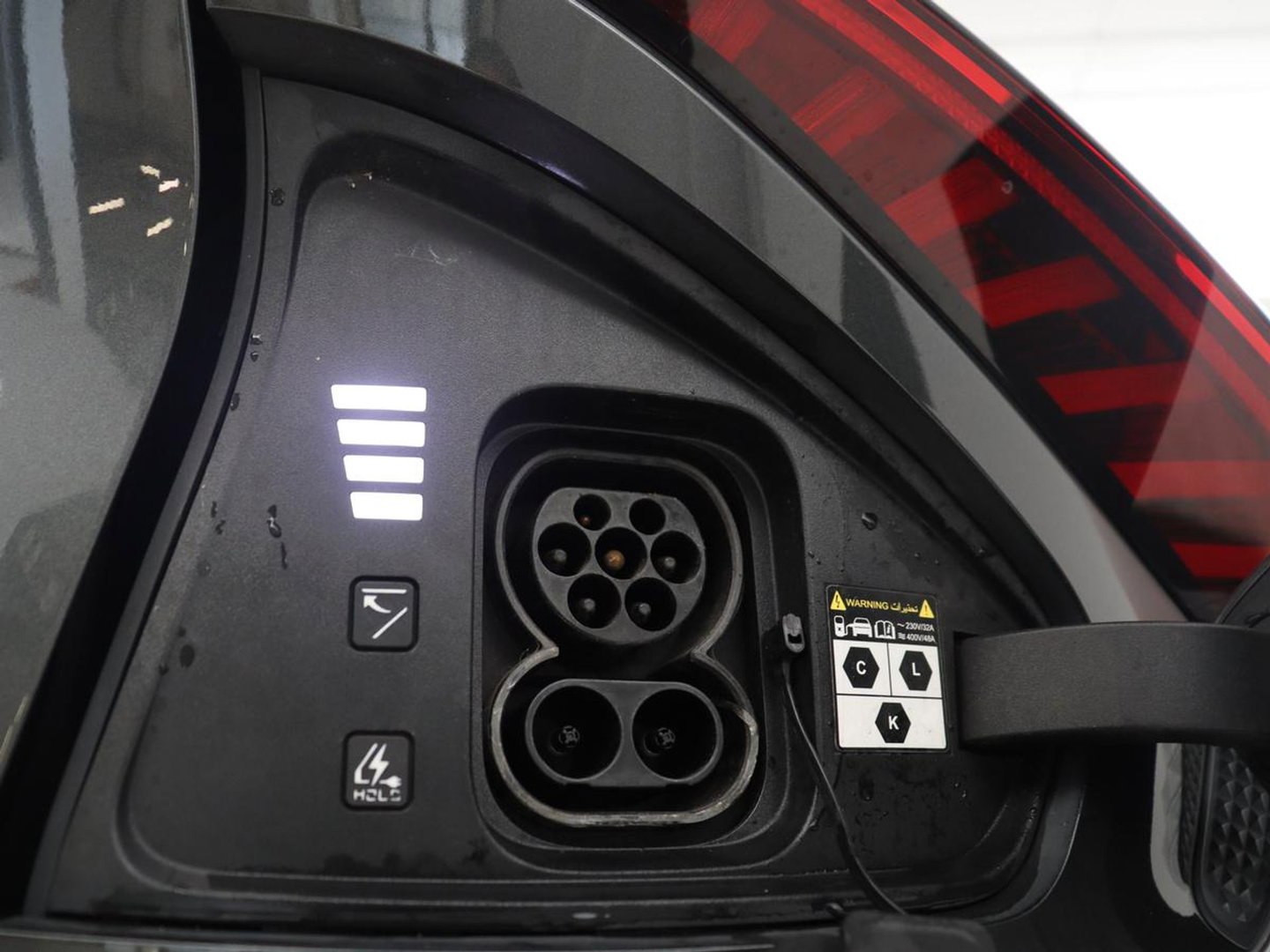 Kia Ev6 Plus 77.4 kWh SOH 94,2% | LED | Meridian Sound | Camera | Apple Carplay | Stoelverwarming/ventilatie |