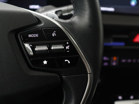 Kia Ev6 Plus 77.4 kWh SOH 94,2% | LED | Meridian Sound | Camera | Apple Carplay | Stoelverwarming/ventilatie |