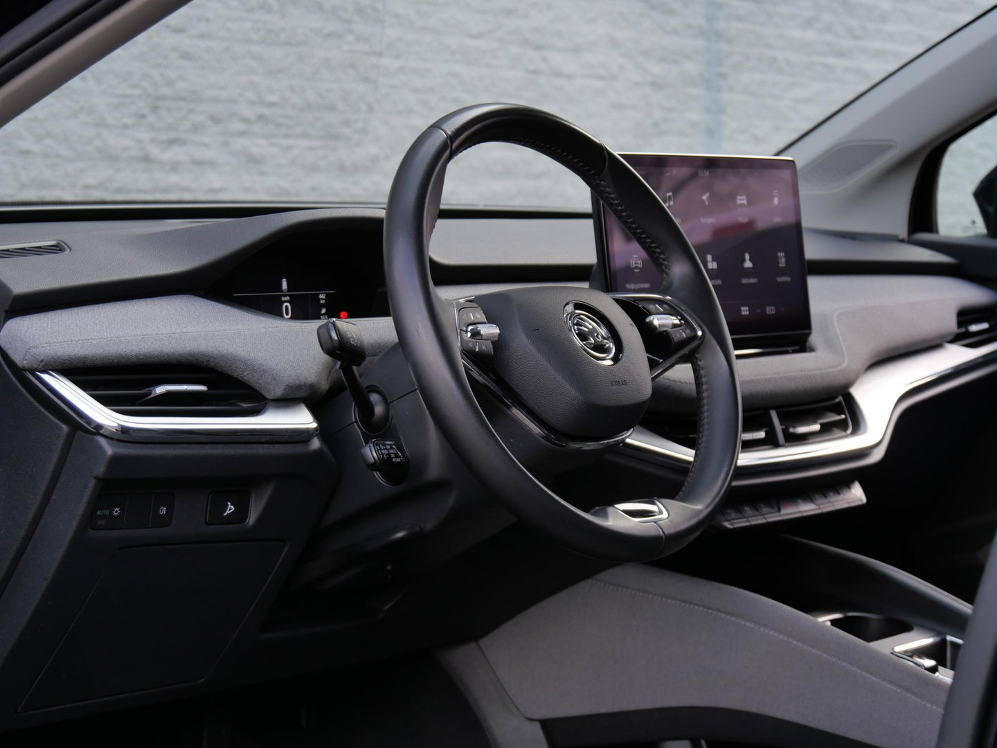 Škoda Enyaq iV 60 WARMTEPOMP/ ADAPTIVE CRUISE/ TREKHAAK/ BLINDSPOT/ CAMERA/ SOH 90%