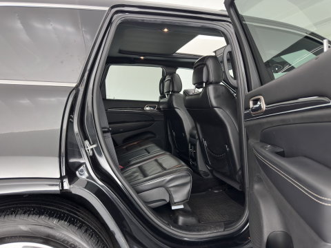 Jeep Grand Cherokee 3.0 CRD 75TH ANNIVERSARY OVERLAND *AUT | PANO |  FULL-LEATHER | XENON | AIR-SUSPENSION | BLIS | MEMORY-PACK | CAMERA | KEYLESS | NAVI-FULLMAP | TOWBAR | COMFORT-SEATS | SHIFT-PADDLES |  DAB+