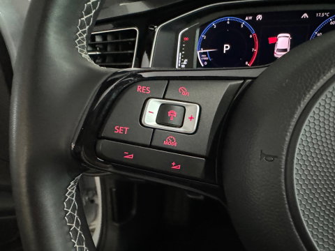 Volkswagen Polo 1.0 TSI Highline Business R Pano|Camera|ACC|DCC