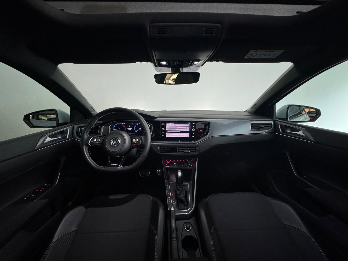 Volkswagen Polo 1.0 TSI Highline Business R Pano|Camera|ACC|DCC