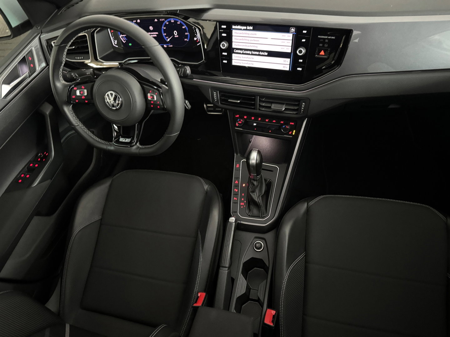 Volkswagen Polo 1.0 TSI Highline Business R Pano|Camera|ACC|DCC