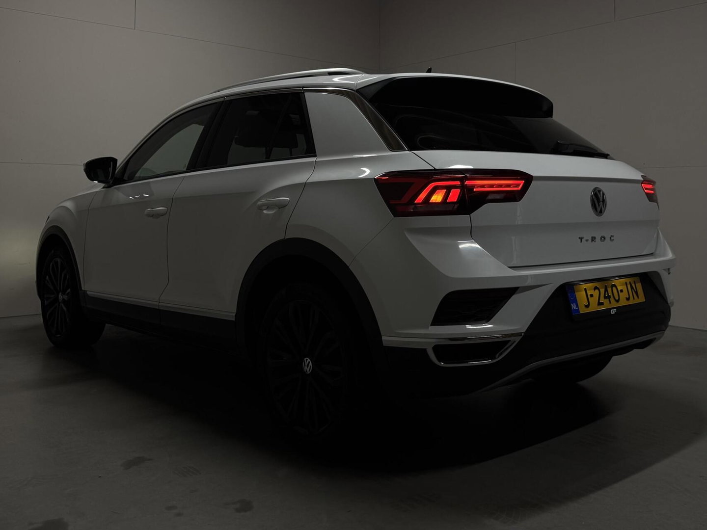 Volkswagen T-Roc 1.5 TSI Sport Pano Virtual Acc Carplay Navi NAP