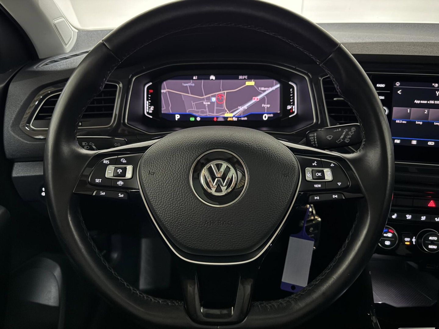 Volkswagen T-Roc 1.5 TSI Sport Pano Virtual Acc Carplay Navi NAP