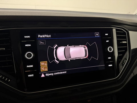 Volkswagen T-Roc 1.5 TSI Sport Pano Virtual Acc Carplay Navi NAP
