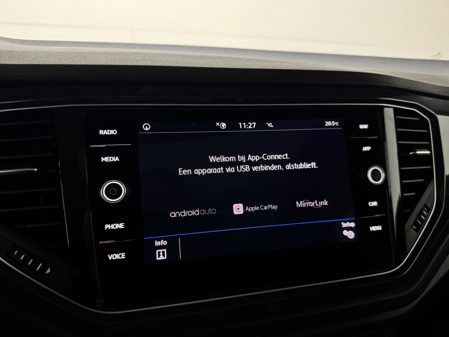 Volkswagen T-Roc 1.5 TSI Sport Pano Virtual Acc Carplay Navi NAP