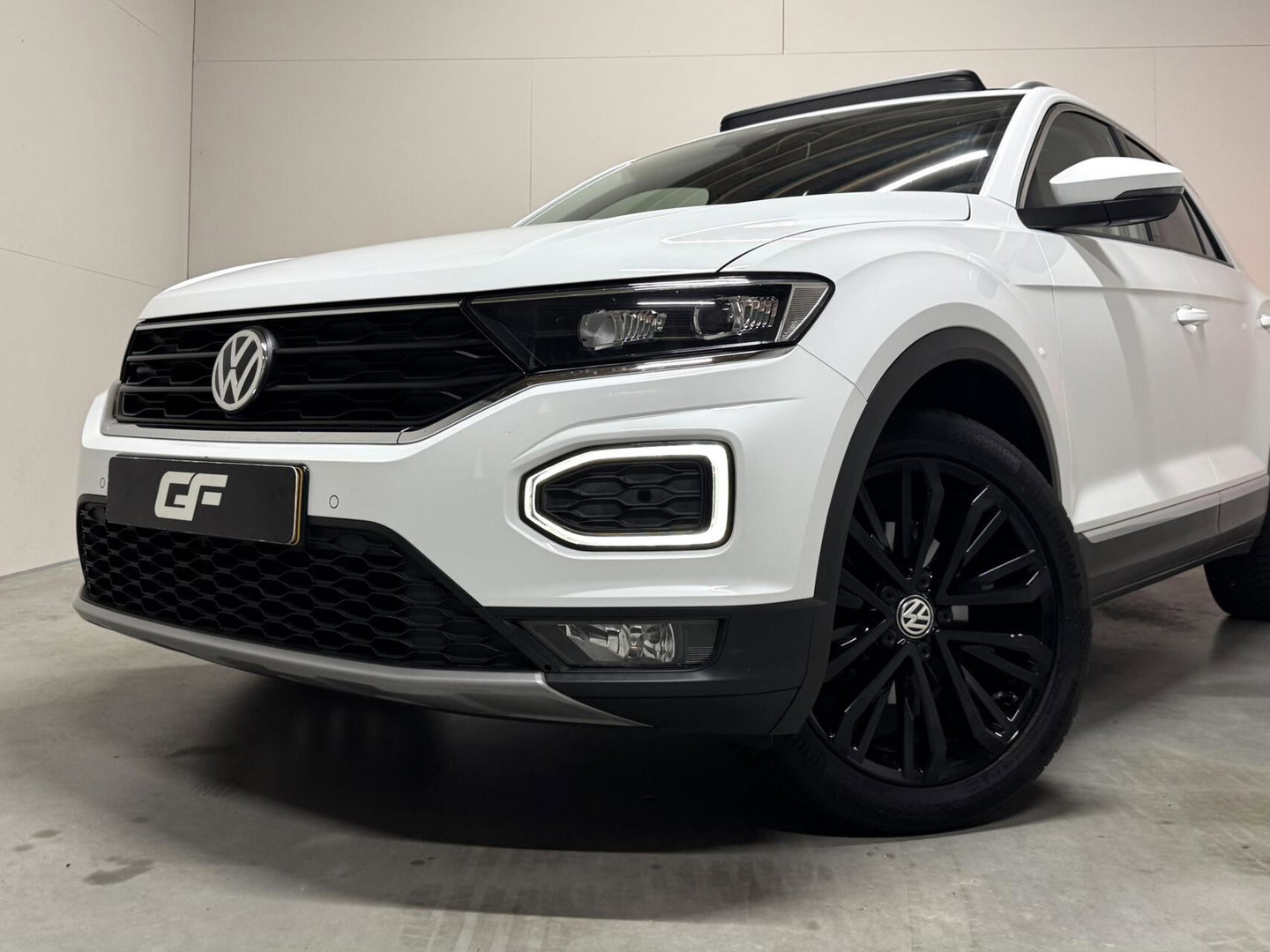 Volkswagen T-Roc 1.5 TSI Sport Pano Virtual Acc Carplay Navi NAP