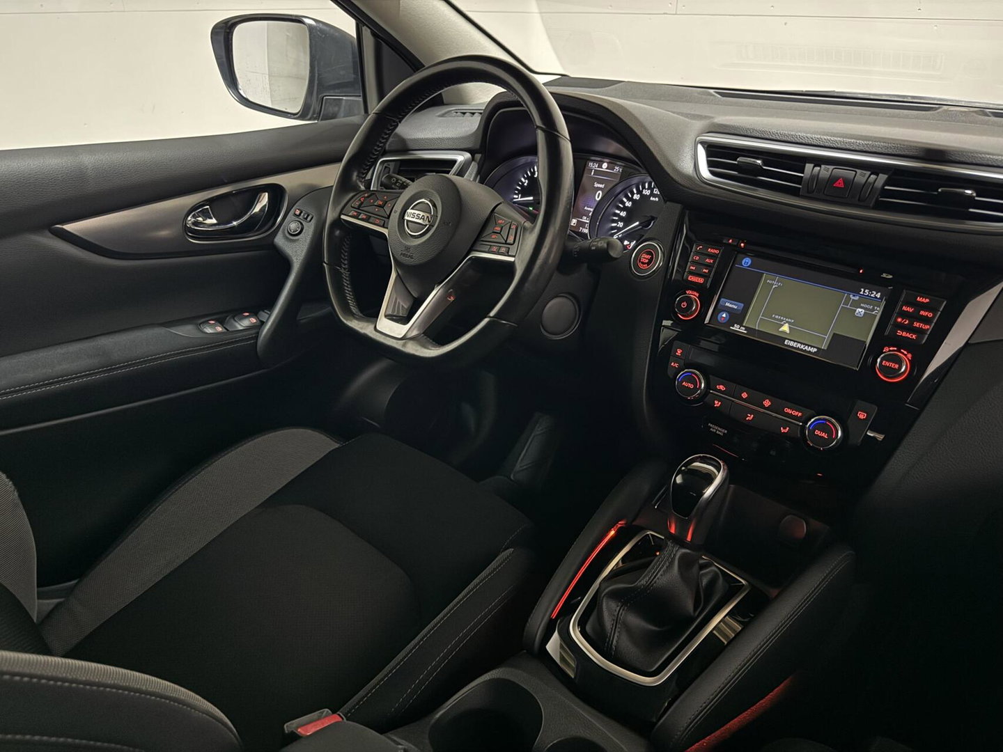Nissan QASHQAI 1.2 Tekna Pano 360° Navi Cruise Trekh. NAP