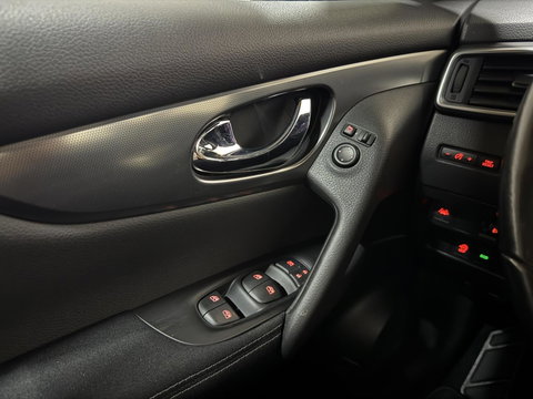 Nissan QASHQAI 1.2 Tekna Pano 360° Navi Cruise Trekh. NAP
