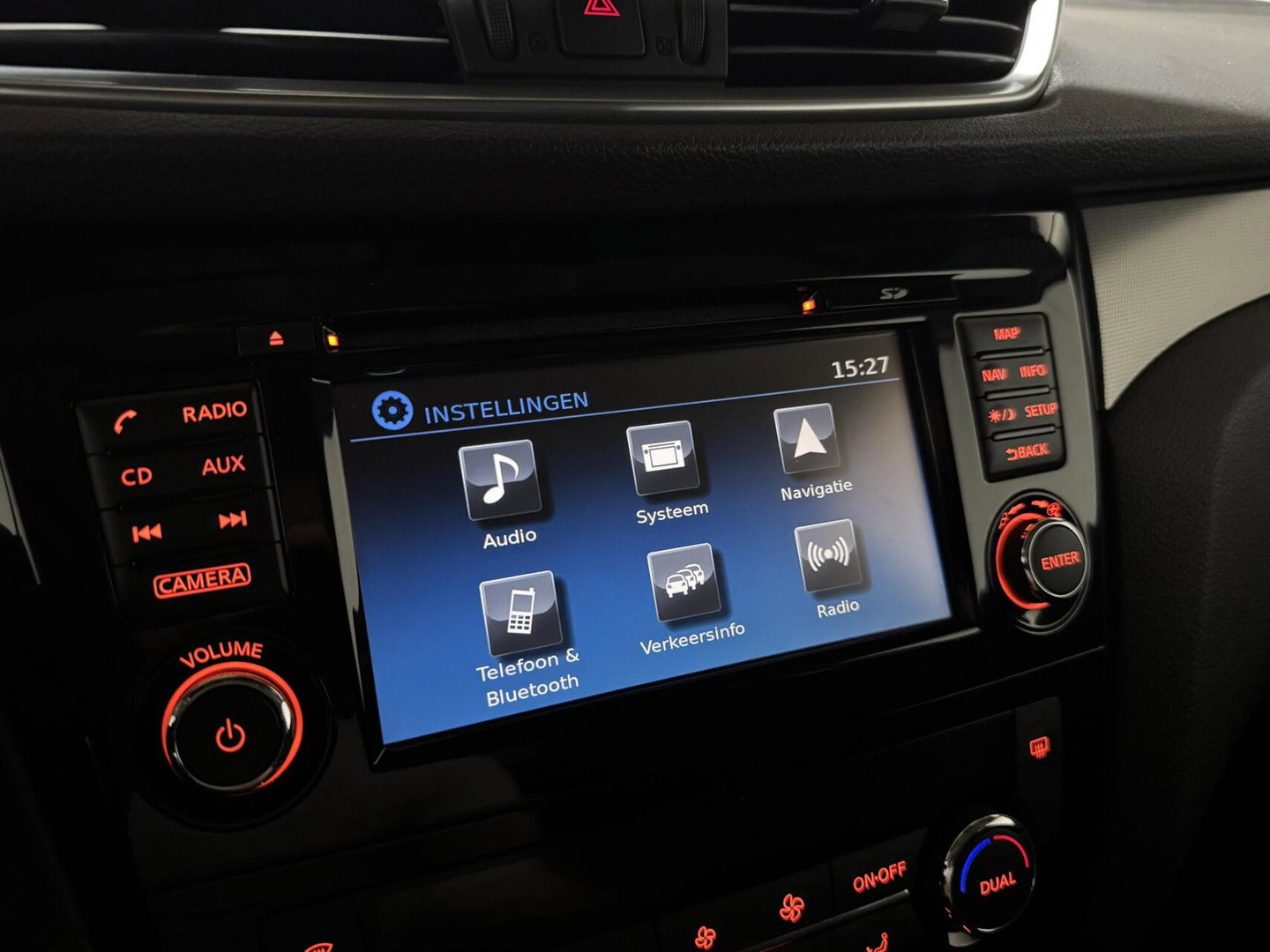 Nissan QASHQAI 1.2 Tekna Pano 360° Navi Cruise Trekh. NAP
