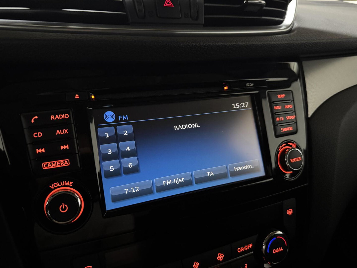 Nissan QASHQAI 1.2 Tekna Pano 360° Navi Cruise Trekh. NAP