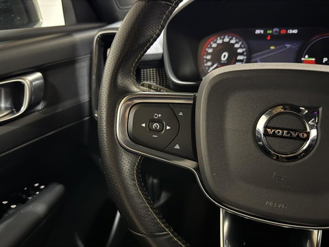 Volvo XC40 1.5 T5 Recharge R-Design Carplay Navi Cruise Camera Trekh.