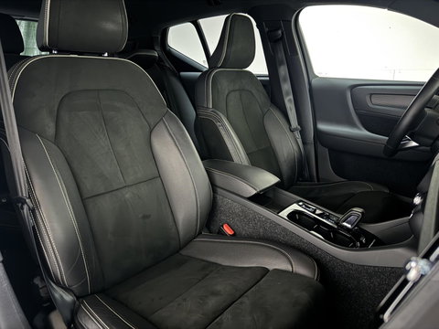 Volvo XC40 1.5 T5 Recharge R-Design Carplay Navi Cruise Camera Trekh.