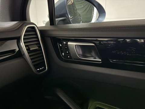Porsche Cayenne 3.0 Pano Chrono Burmester 360° Nachtzicht ACC NAP