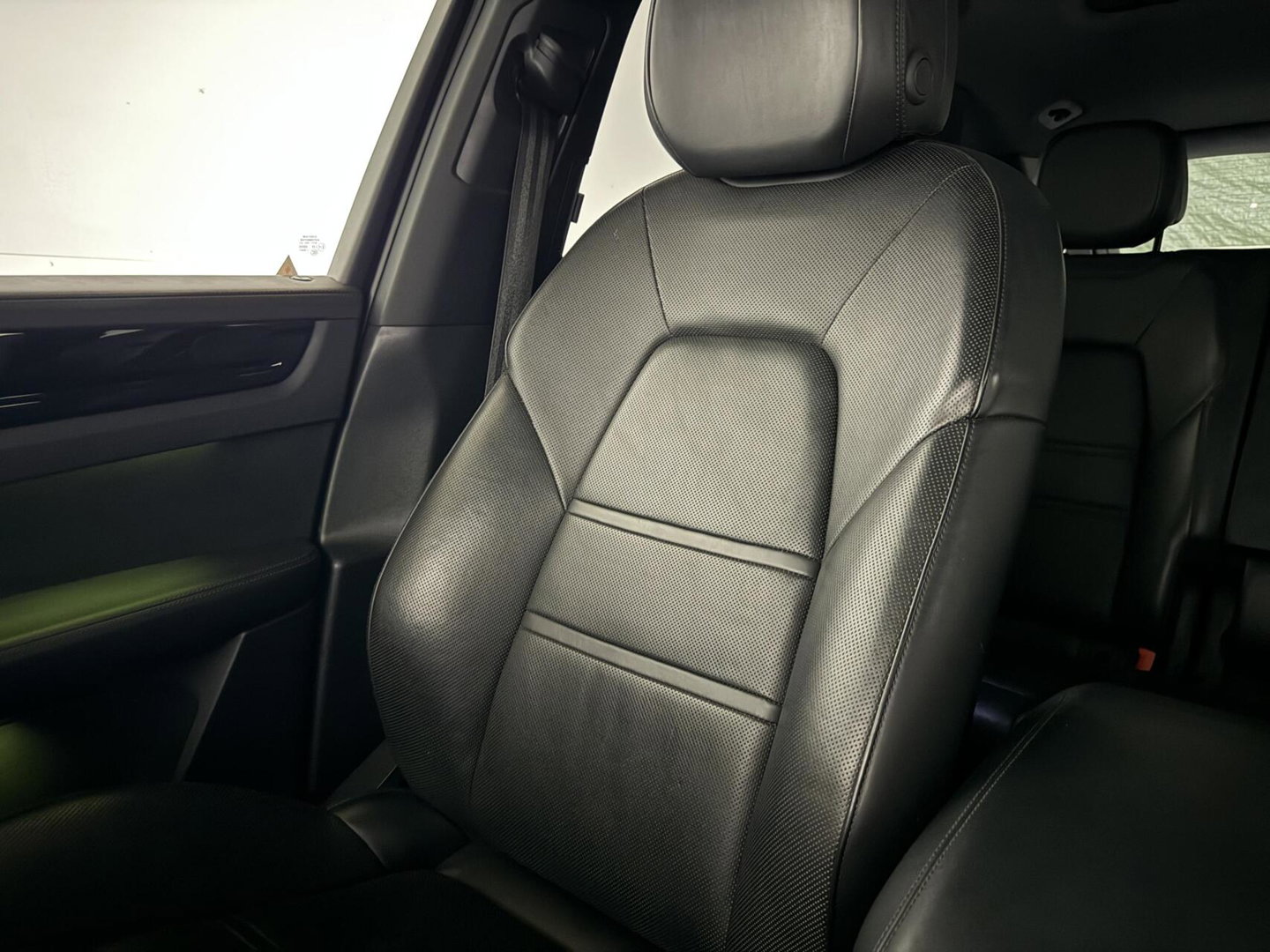 Porsche Cayenne 3.0 Pano Chrono Burmester 360° Nachtzicht ACC NAP