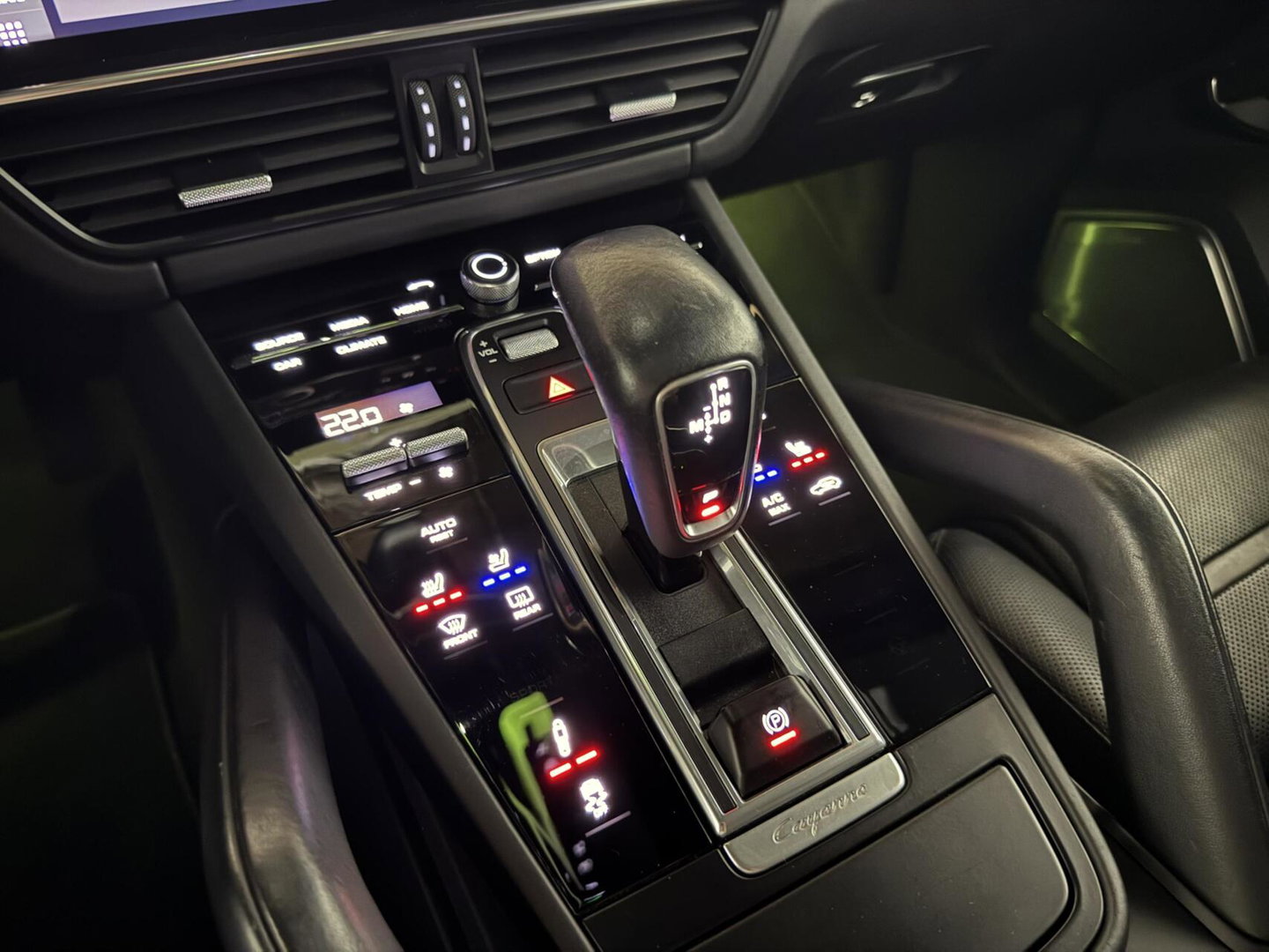 Porsche Cayenne 3.0 Pano Chrono Burmester 360° Nachtzicht ACC NAP