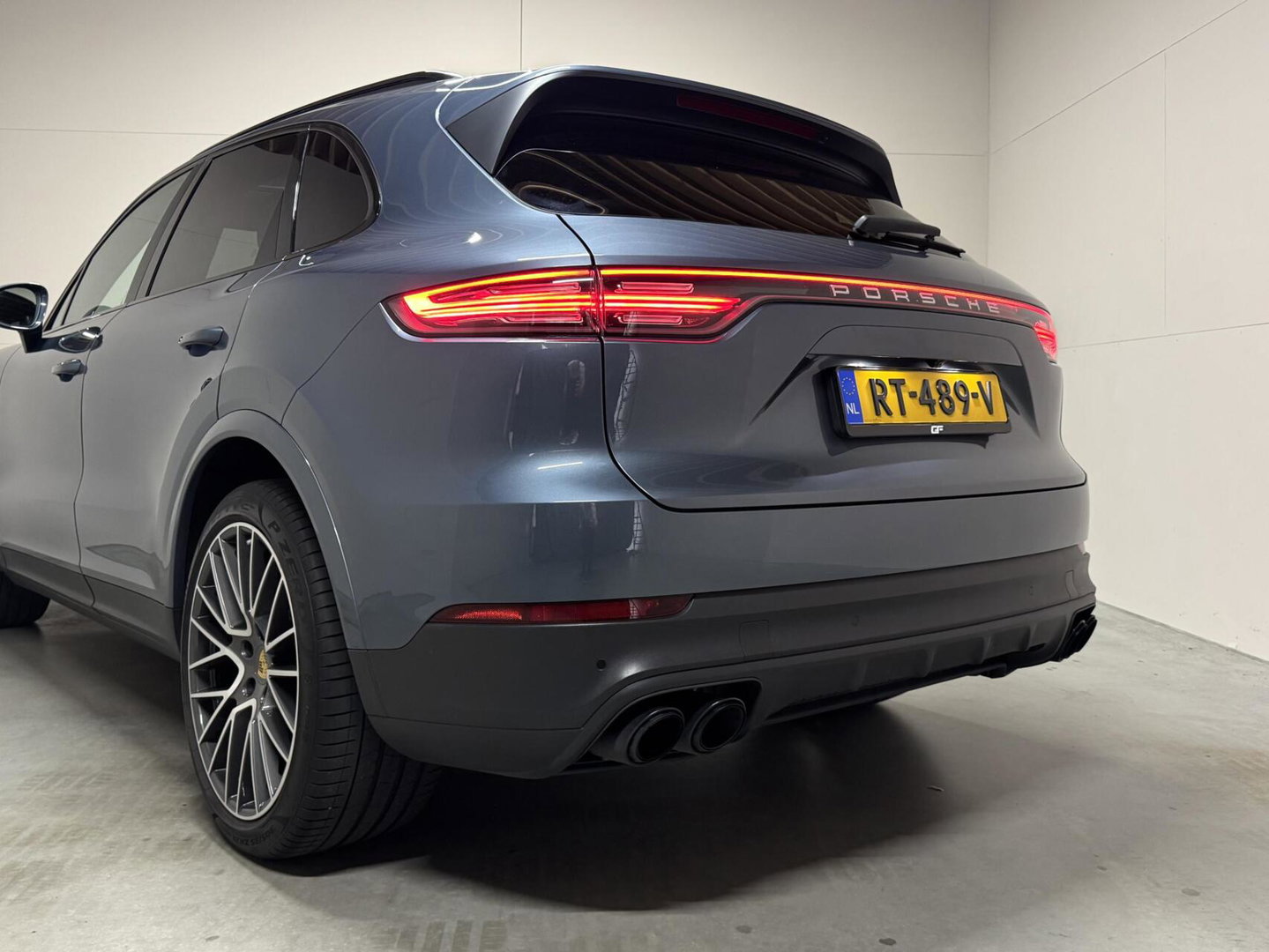 Porsche Cayenne 3.0 Pano Chrono Burmester 360° Nachtzicht ACC NAP
