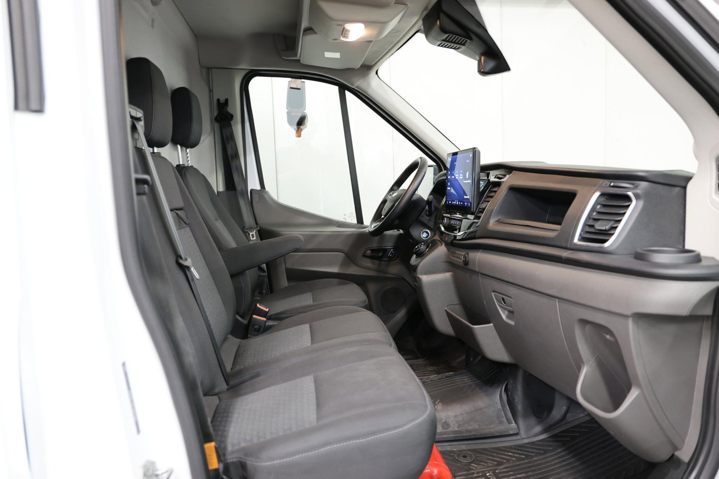 Ford E-Transit 350 L2H2 Trend 68 kWh