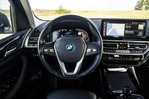 BMW X3 xDrive30e High Executive CARPLAY / 360 CAMERA / STOELVERWARMING / PERFECT ONDERHOUDEN