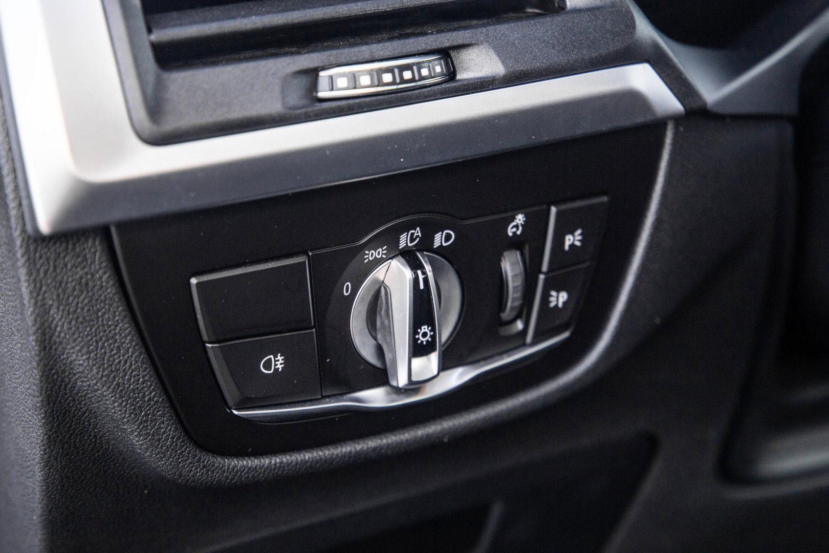 BMW X3 xDrive30e High Executive CARPLAY / 360 CAMERA / STOELVERWARMING / PERFECT ONDERHOUDEN