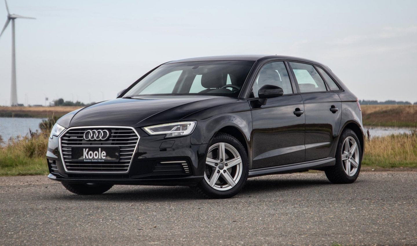 Audi A3 Sportback 40 TFSI e Edition AIRCO / CRUISE CONTROLE / BRUIN LEER / AUTOMAAT / PHEV