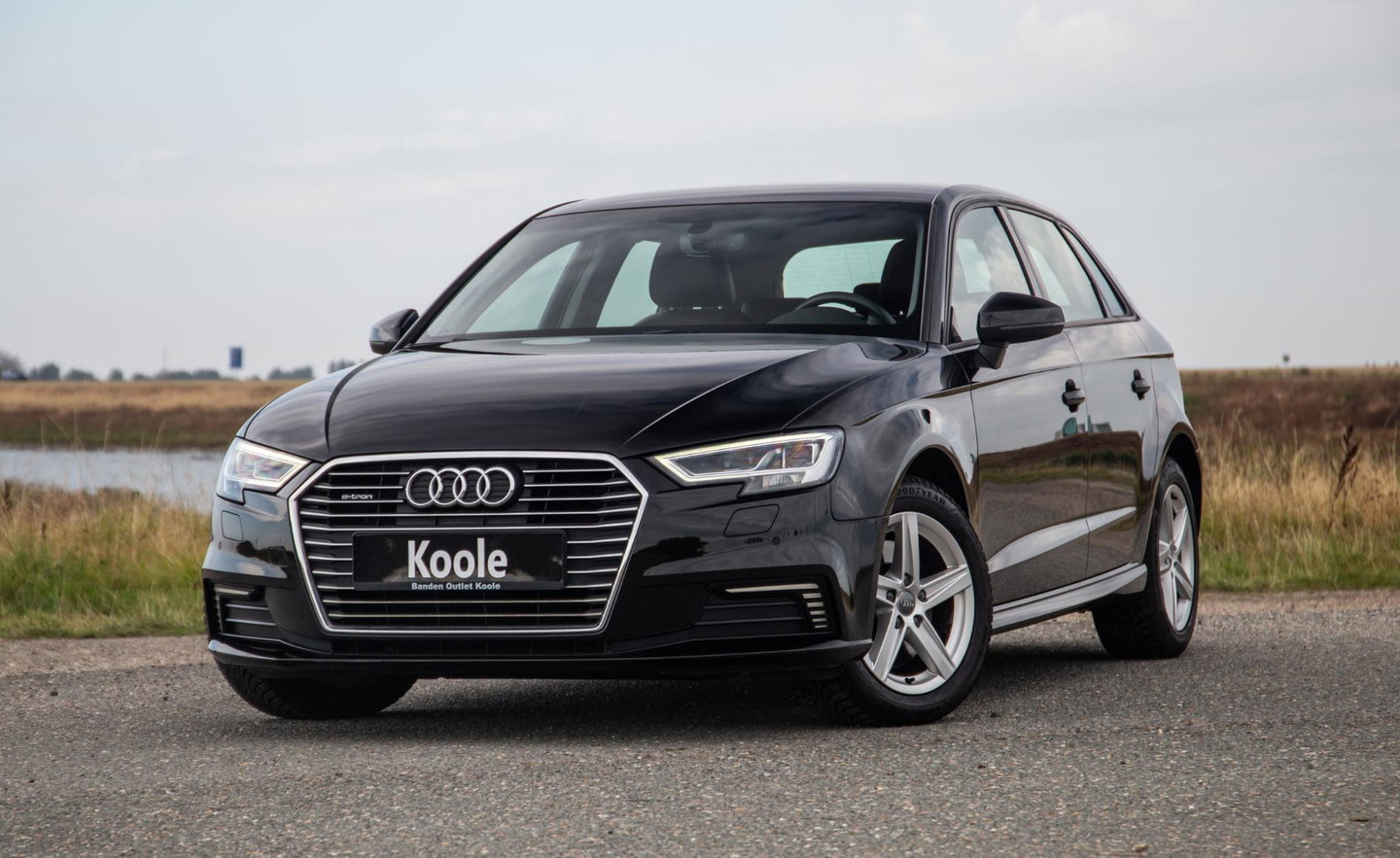 Audi A3 Sportback 40 TFSI e Edition AIRCO / CRUISE CONTROLE / BRUIN LEER / AUTOMAAT / PHEV