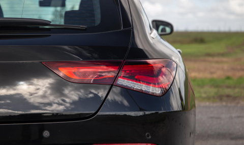 Mercedes-Benz CLA Shooting Brake 250e Business Line (PHEV) CARPLAY / STOELVERWARMING / AMBIENT LIGHTING / CAMERA