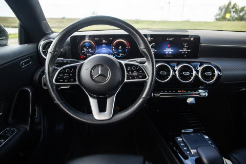 Mercedes-Benz CLA Shooting Brake 250e Business Line (PHEV) CARPLAY / STOELVERWARMING / AMBIENT LIGHTING / CAMERA