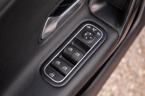 Mercedes-Benz CLA Shooting Brake 250e Business Line (PHEV) CARPLAY / STOELVERWARMING / AMBIENT LIGHTING / CAMERA