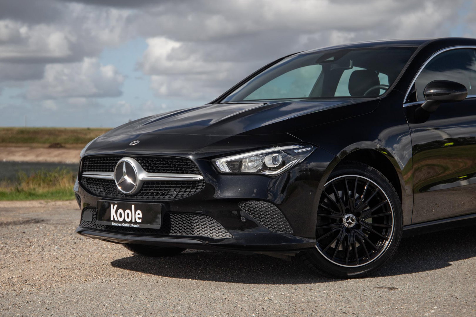 Mercedes-Benz CLA Shooting Brake 250e Business Line (PHEV) CARPLAY / STOELVERWARMING / AMBIENT LIGHTING / CAMERA
