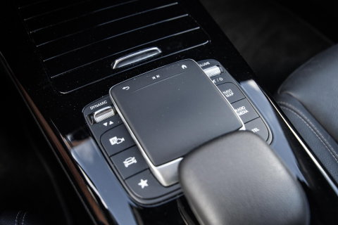 Mercedes-Benz CLA Shooting Brake 250e Business Line (PHEV) CARPLAY / STOELVERWARMING / AMBIENT LIGHTING / CAMERA