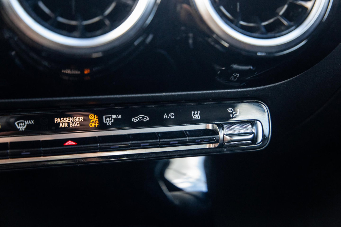 Mercedes-Benz CLA Shooting Brake 250e Business Line (PHEV) CARPLAY / STOELVERWARMING / AMBIENT LIGHTING / CAMERA