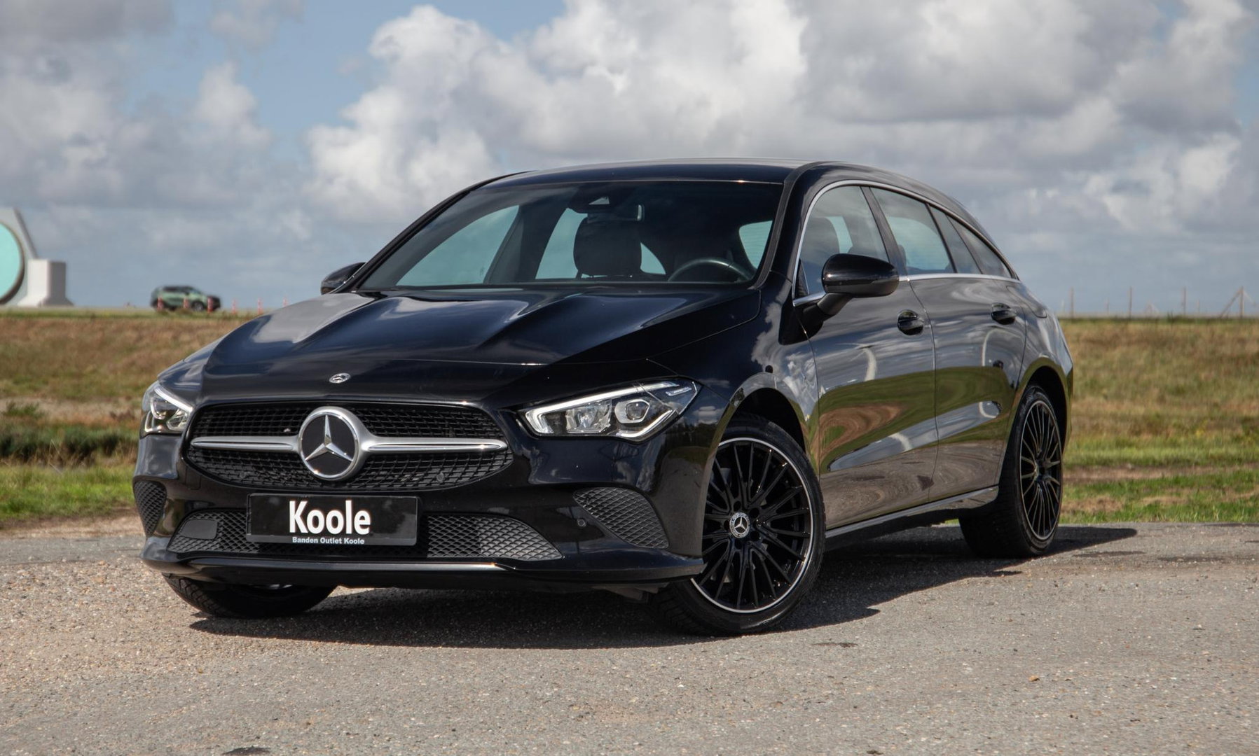 Mercedes-Benz CLA Shooting Brake 250e Business Line (PHEV) CARPLAY / STOELVERWARMING / AMBIENT LIGHTING / CAMERA