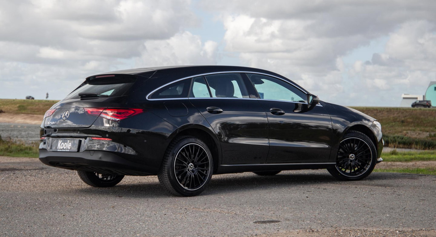 Mercedes-Benz CLA Shooting Brake 250e Business Line (PHEV) CARPLAY / STOELVERWARMING / AMBIENT LIGHTING / CAMERA