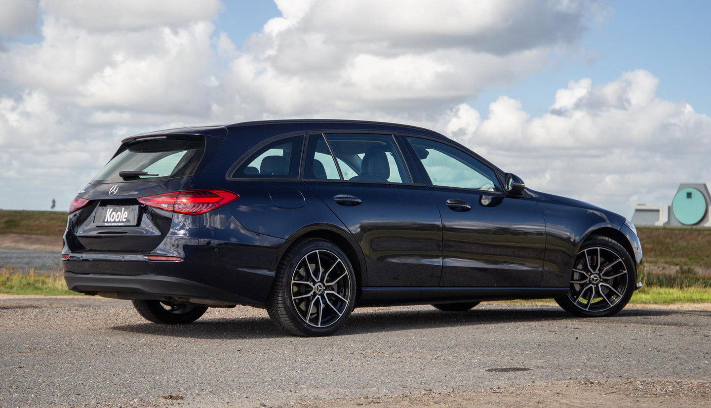 Mercedes-Benz C-Klasse Break C300e Business Line (PHEV) CARPLAY / CAMERA / LEER / PERFECT ONDERHOUDEN