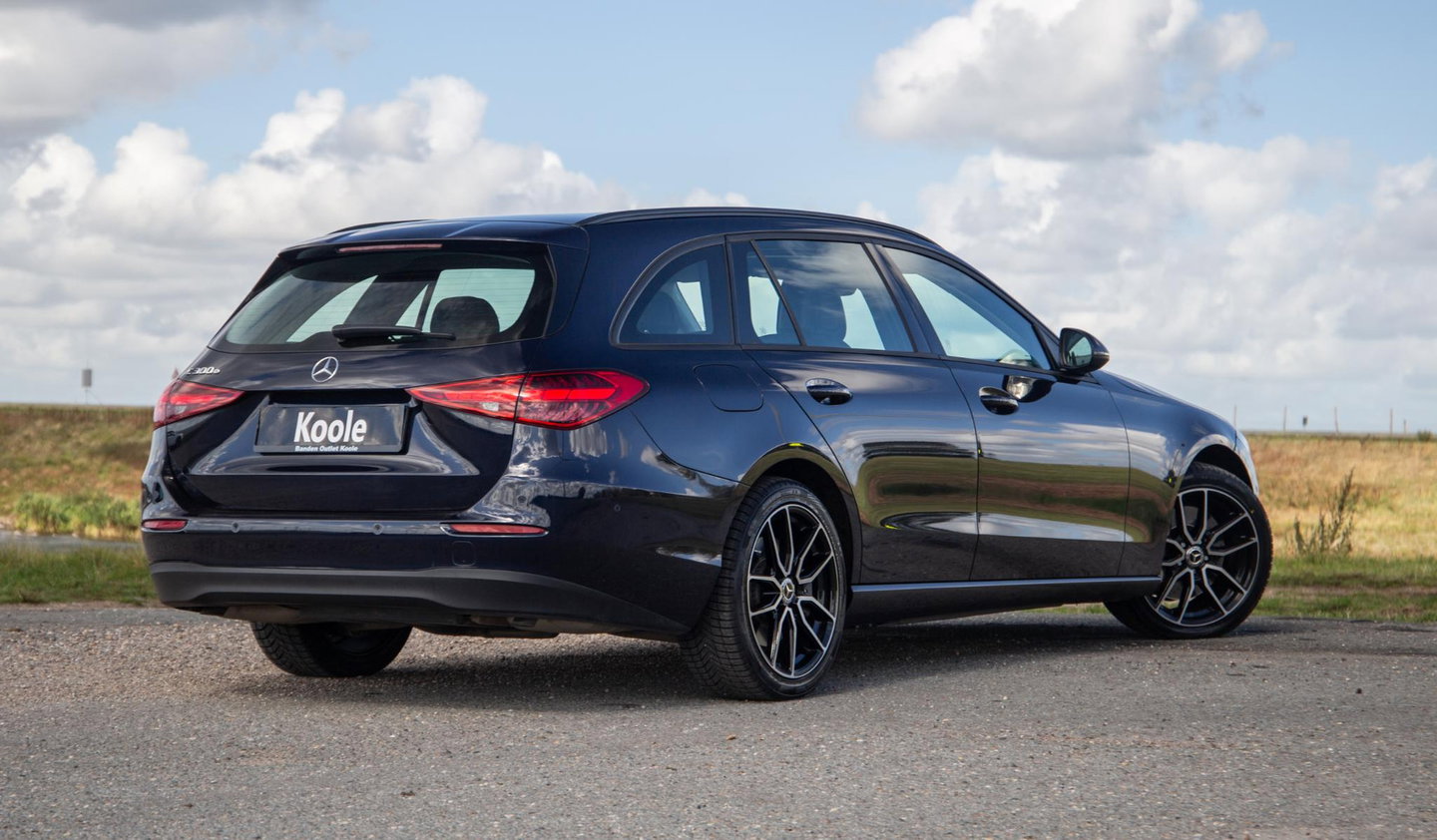 Mercedes-Benz C-Klasse Break C300e Business Line (PHEV) CARPLAY / CAMERA / LEER / PERFECT ONDERHOUDEN
