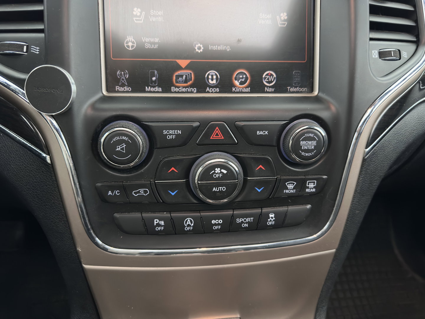 Jeep Grand Cherokee 3.0 CRD 75TH ANNIVERSARY OVERLAND *AUT | PANO |  FULL-LEATHER | XENON | AIR-SUSPENSION | BLIS | MEMORY-PACK | CAMERA | KEYLESS | NAVI-FULLMAP | TOWBAR | COMFORT-SEATS | SHIFT-PADDLES |  DAB+